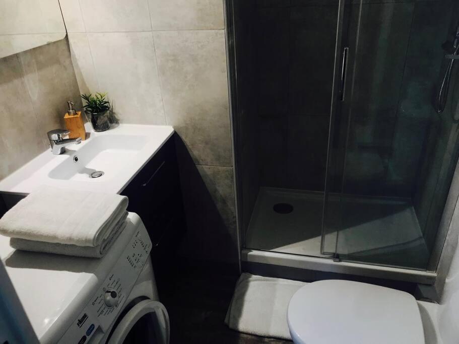 Appartement Studio Du Chateau à Champs-Sur-Marne Extérieur photo